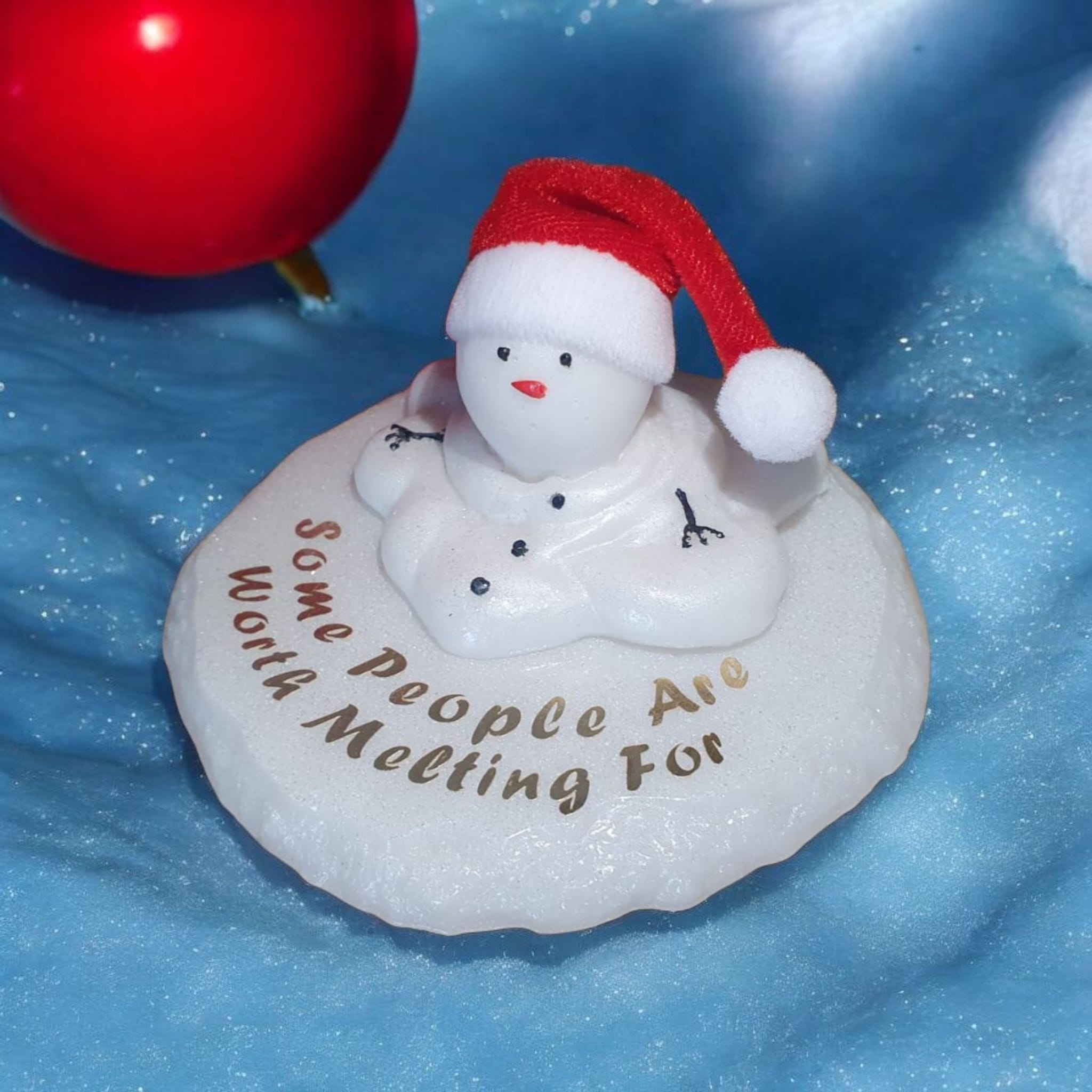 Melting Snowman Resin Ornament – Cute Christmas Decoration with Quote, Hat & Scarf Options