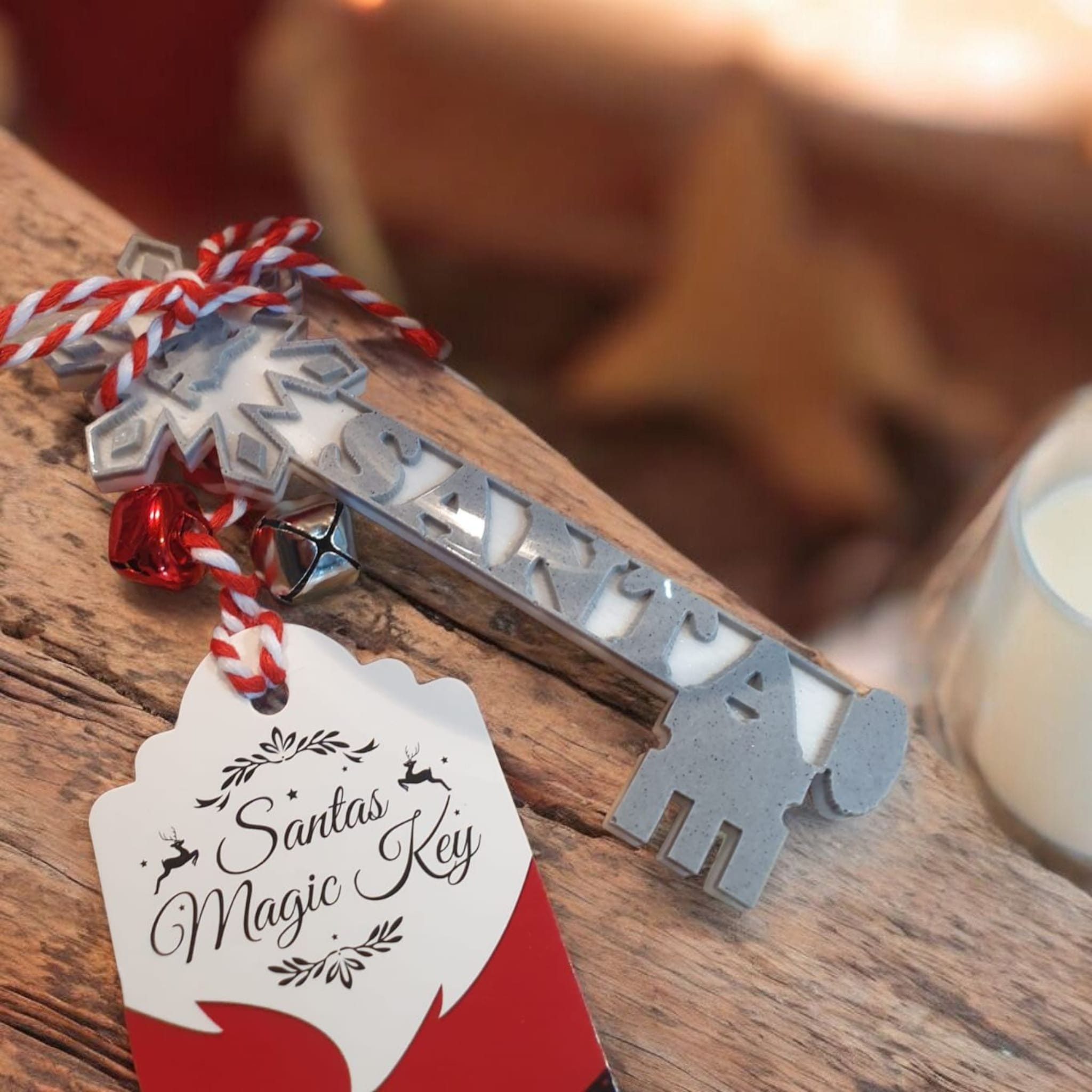 Personalised Santa Key for Kids – Resin Christmas Eve Key with Bells & Tag, Magical Stocking Gift, Holiday Gift