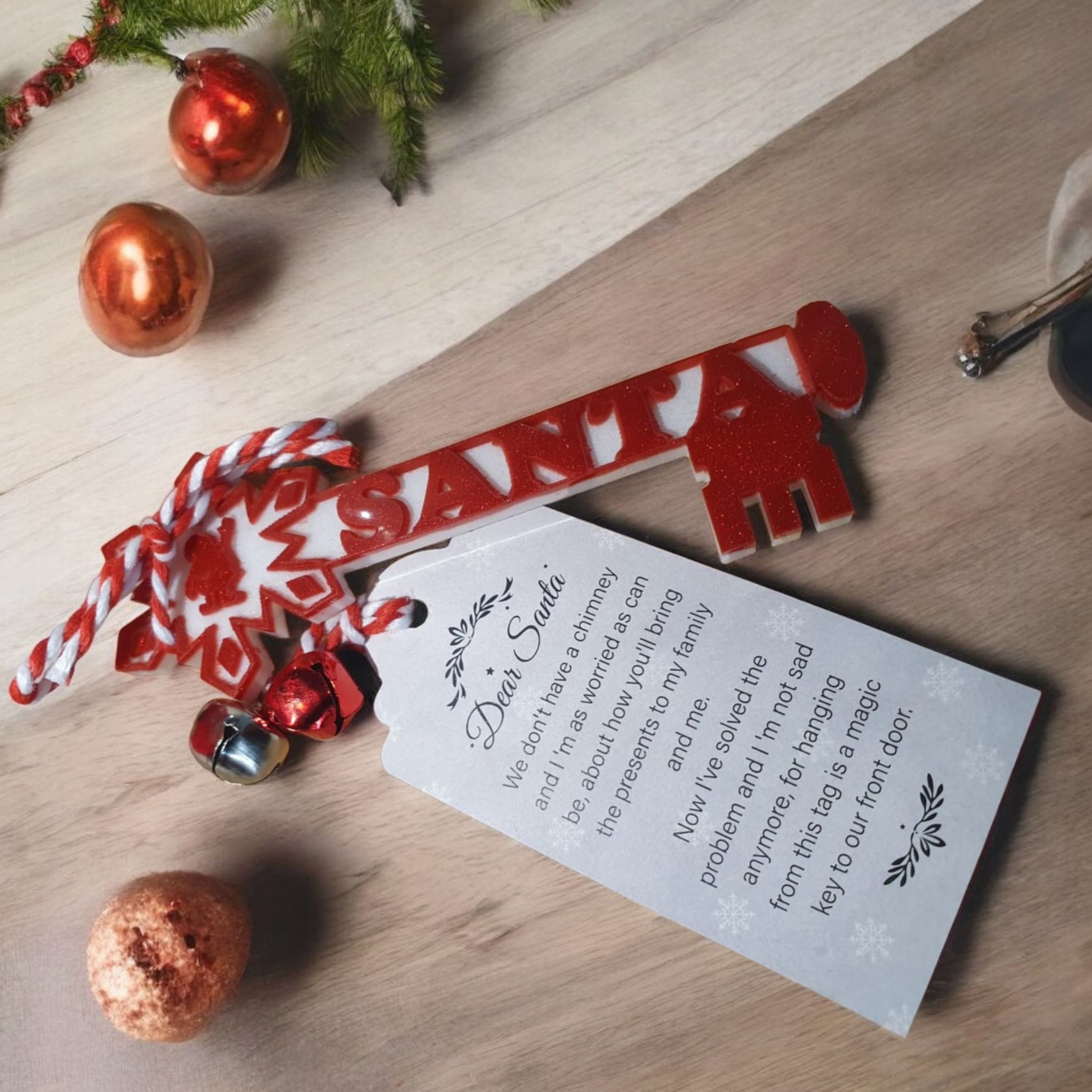 Personalised Santa Key for Kids – Resin Christmas Eve Key with Bells & Tag, Magical Stocking Gift, Holiday Gift