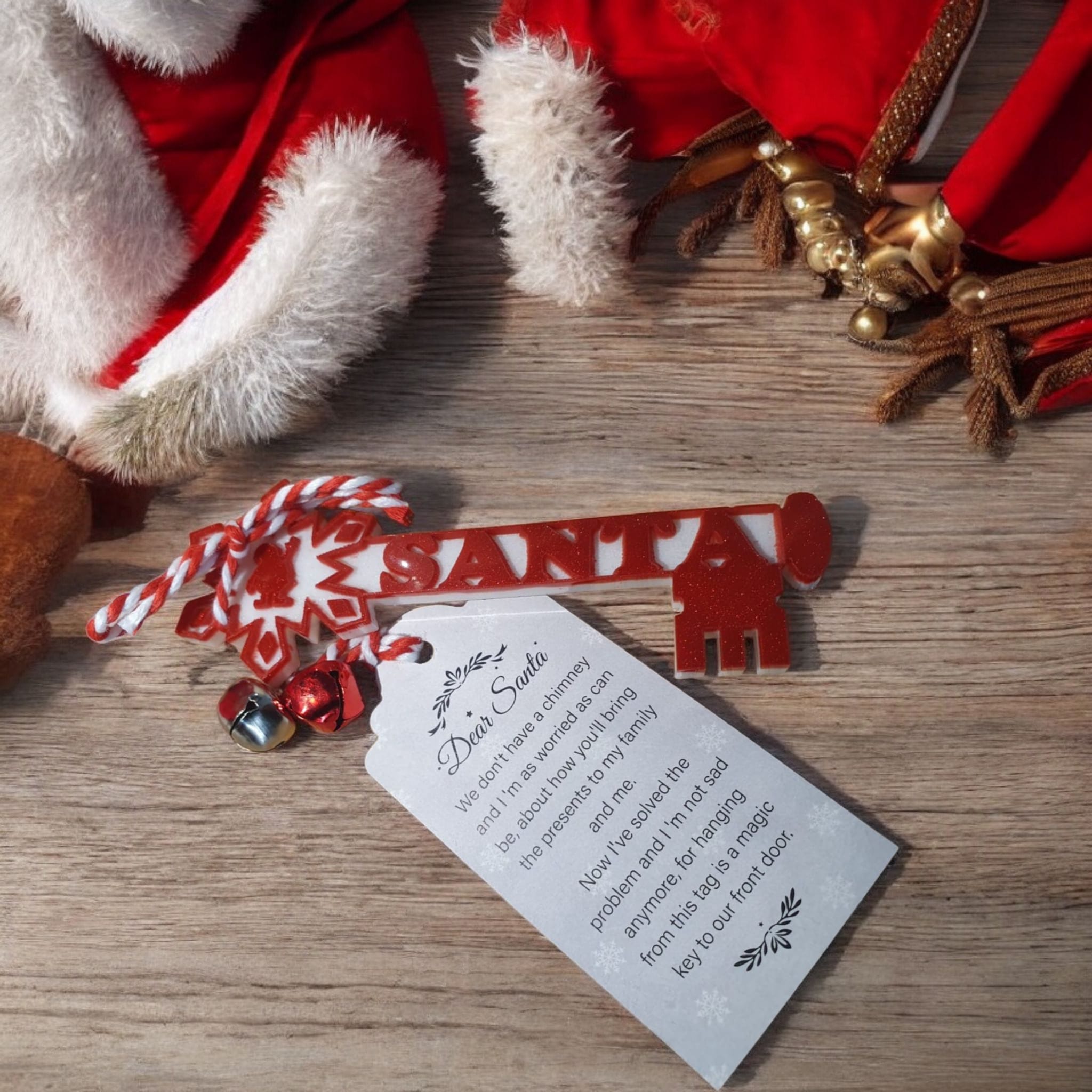 Personalised Santa Key for Kids – Resin Christmas Eve Key with Bells & Tag, Magical Stocking Gift, Holiday Gift