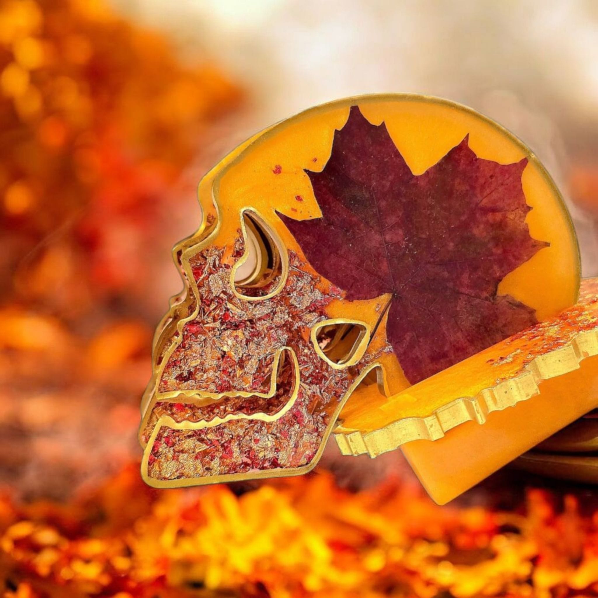 Skull Resin Coaster Set – Real Dried Maple Leafs, Gold Flakes, Autumn Gothic Home Decor